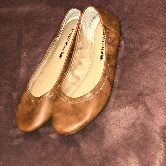 Brown Flats - Picture 3 of 3